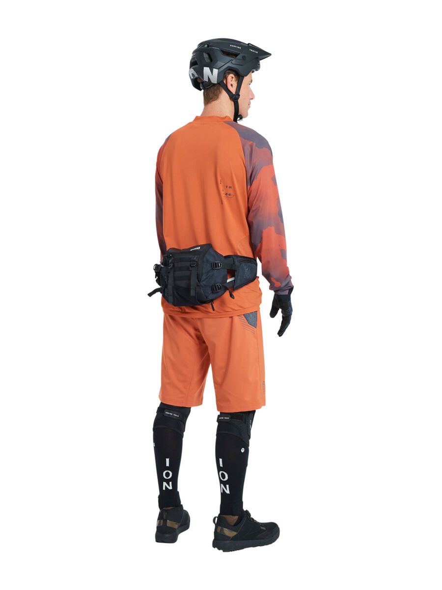 ION Tee Traze AMP LS AFT, crimson earth - Bild 4