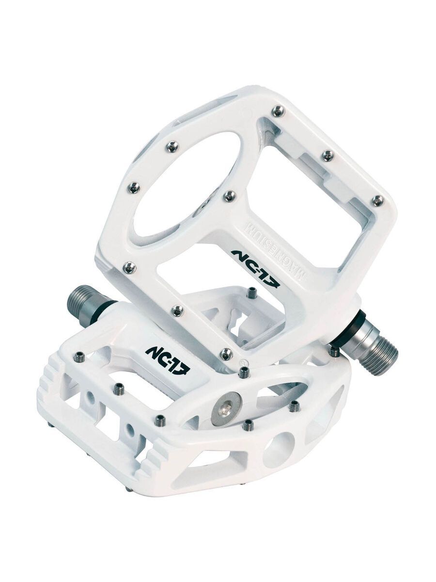 NC-17 MG I S-Pro, weiß - Bild 1