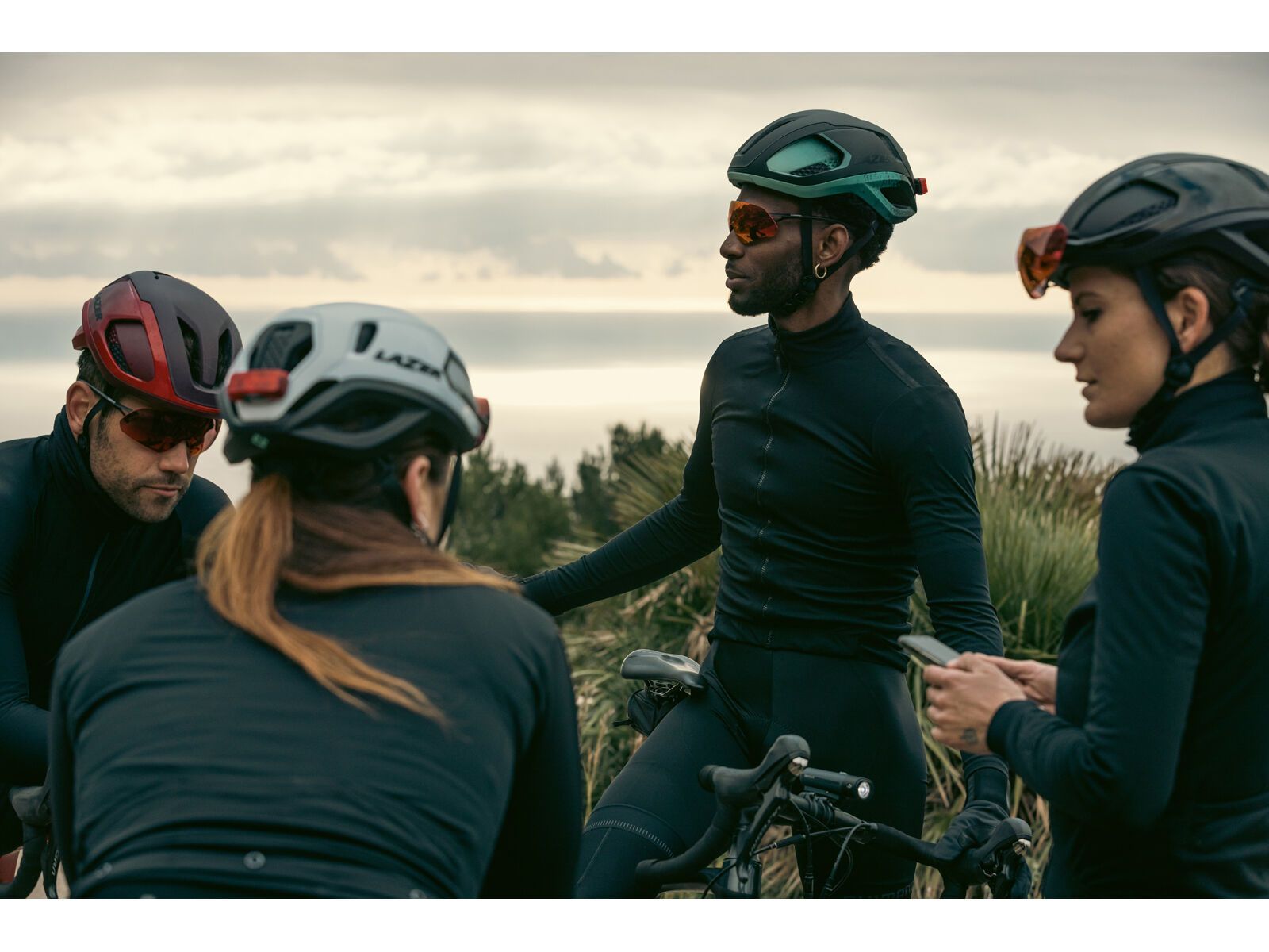 Lazer Vento KinetiCore, matte dark green - Bild 11