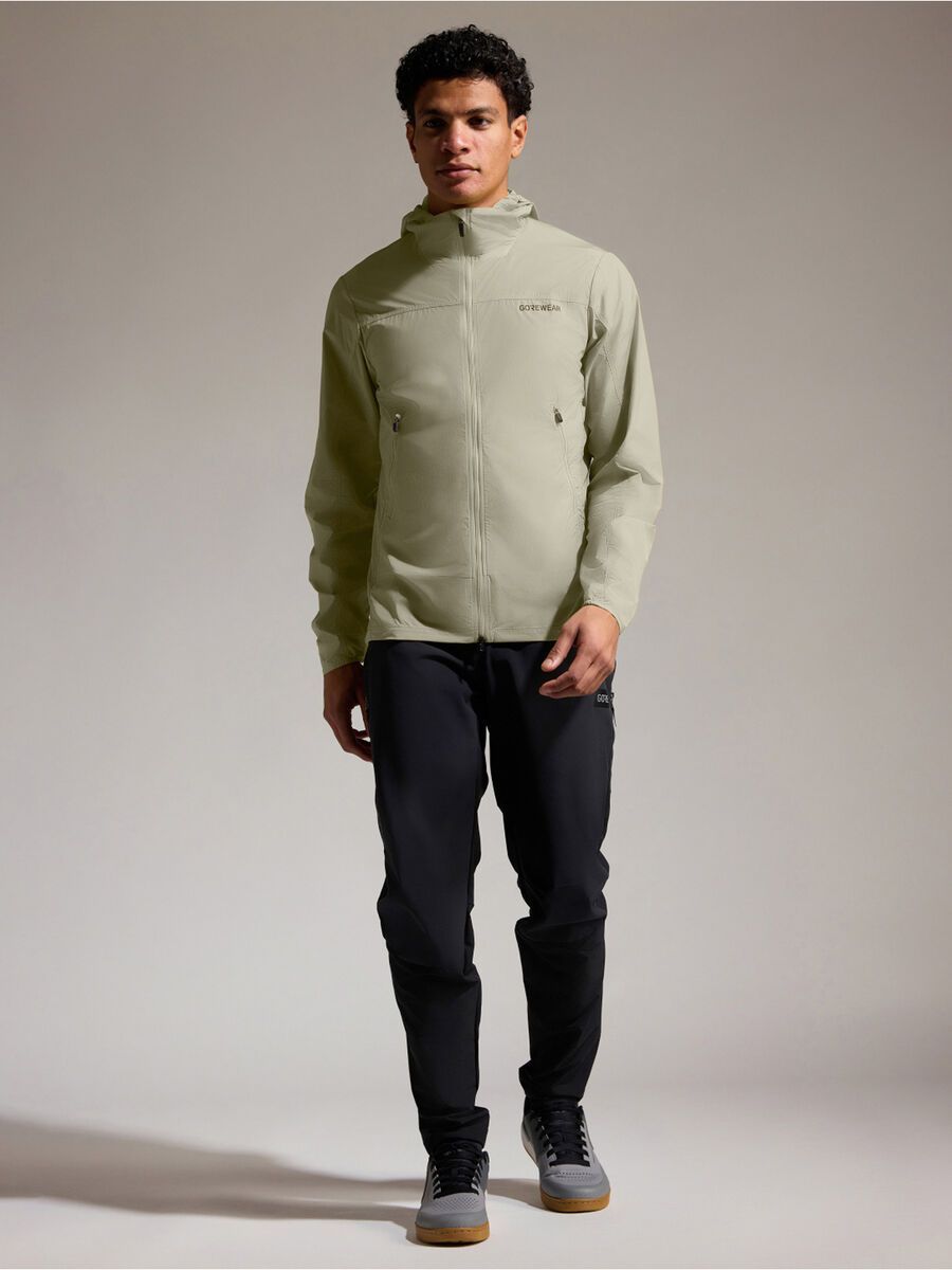 GOREWEAR Fernflow Hooded Windbreaker Herren, tech beige - Bild 4