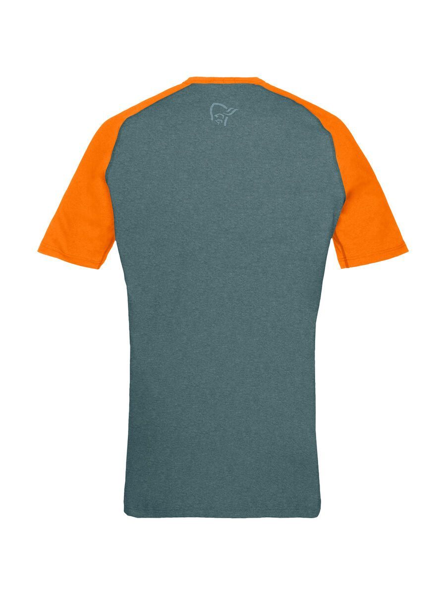 Norrona fjørå equaliser lightweight T-Shirt M's, north atlantic/orange popsicle - Bild 2
