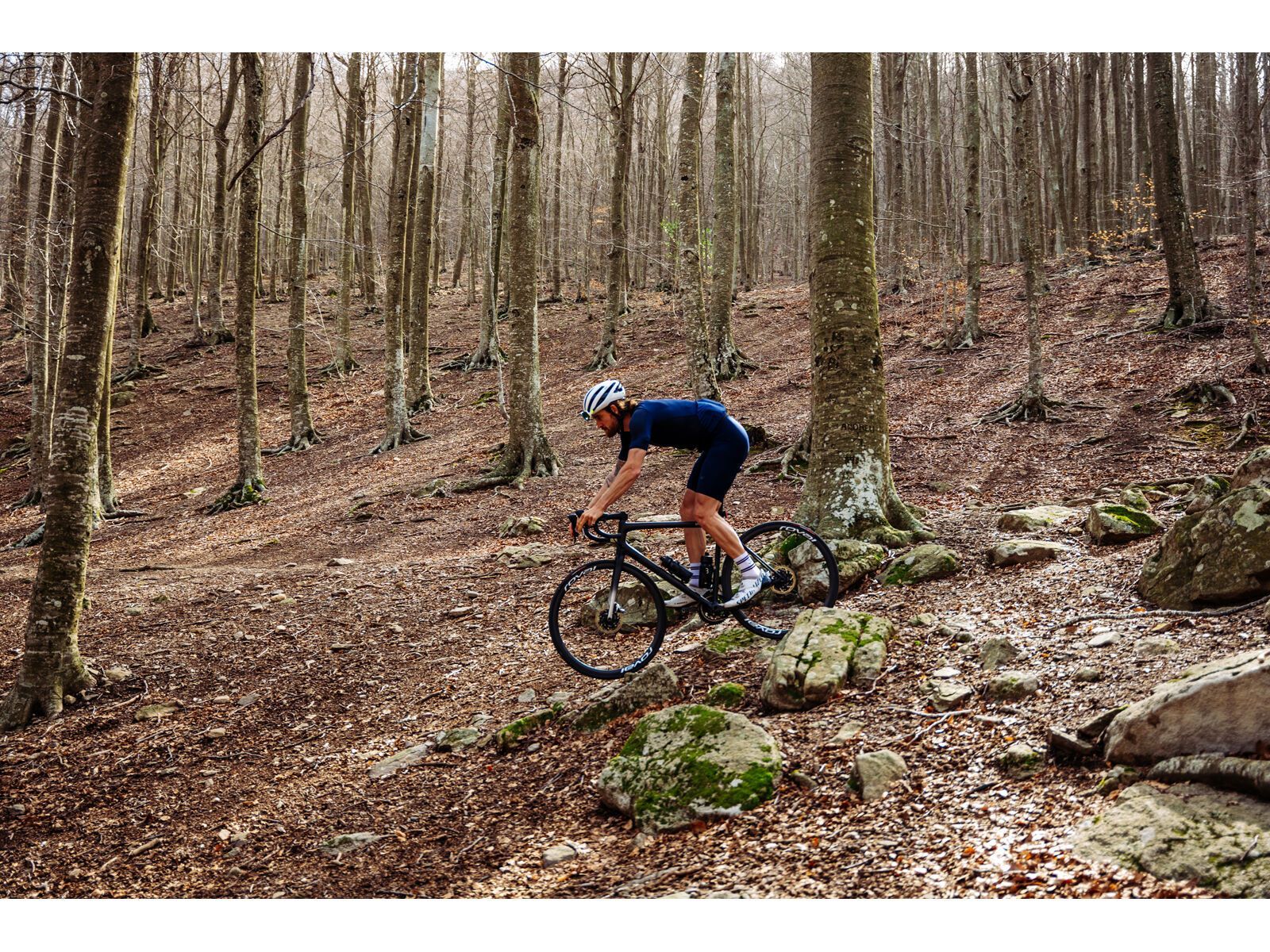 Specialized Roval Alpinist CLX II - 700C / 12x100 mm, satin carbon/gloss white - Bild 18