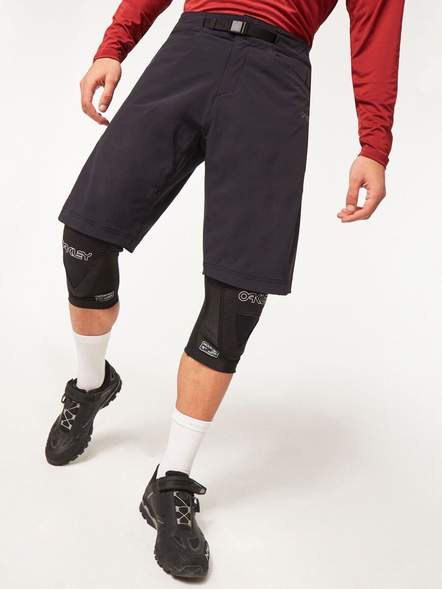 Oakley Drop In MTB Short, blackout - Bild 14
