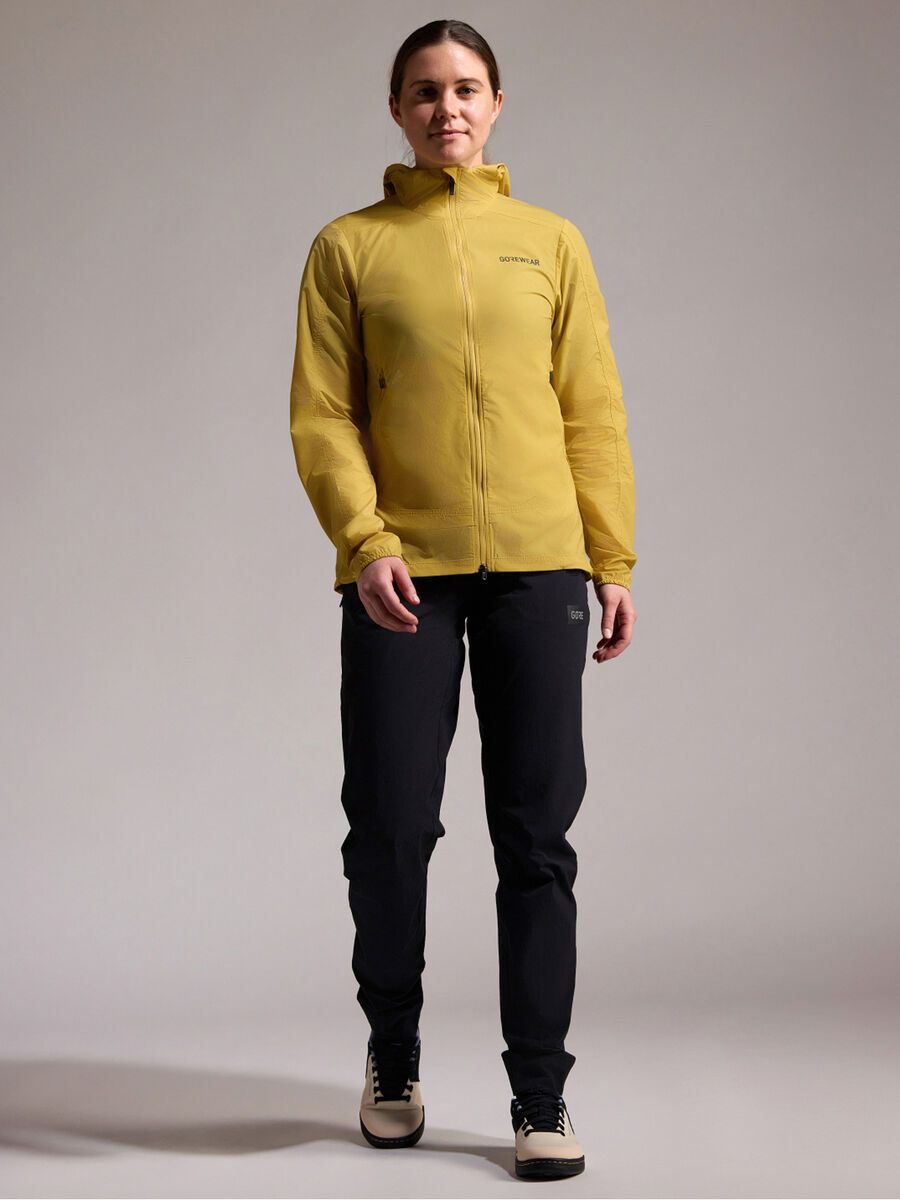 GOREWEAR Fernflow Windbreaker mit Kapuze Damen, tuscan sand - Bild 4