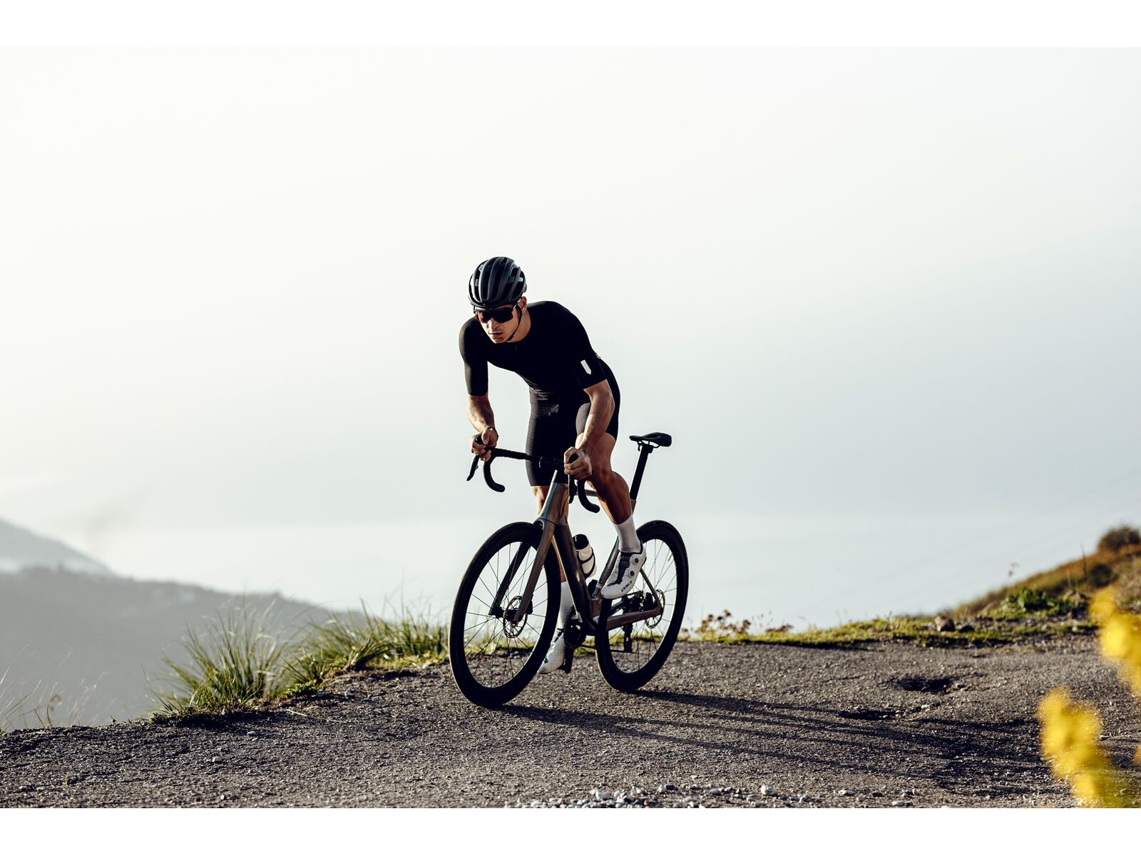 Q36.5 Unique Road Shoes, white - Bild 17