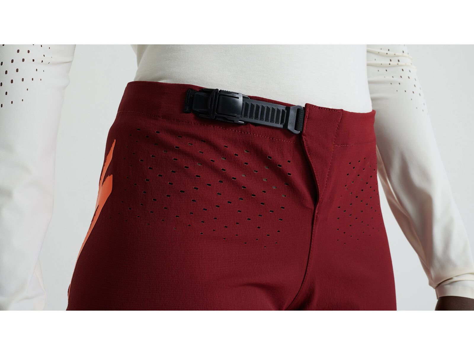 Specialized Gravity Shorts, garnet red - Bild 4