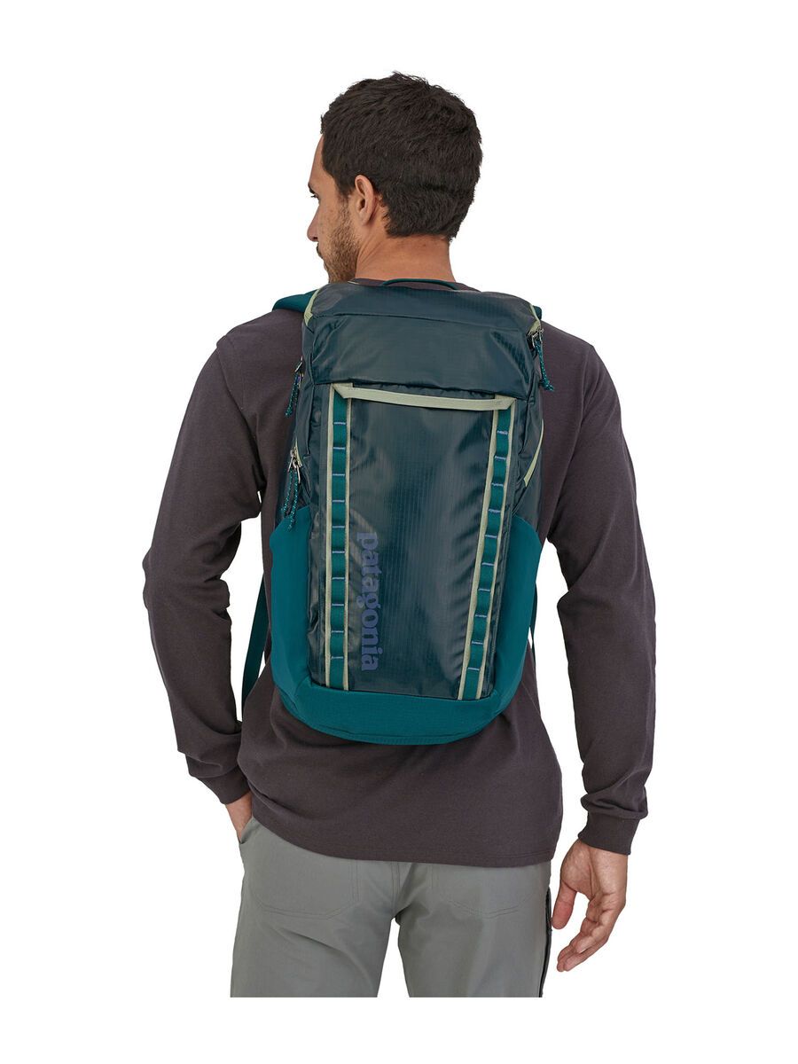 Patagonia Black Hole Pack 32L, dark borealis green - Bild 2