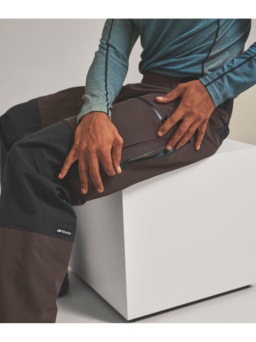 Ortovox Ravine Free 3L Pants M, black raven - Bild 3