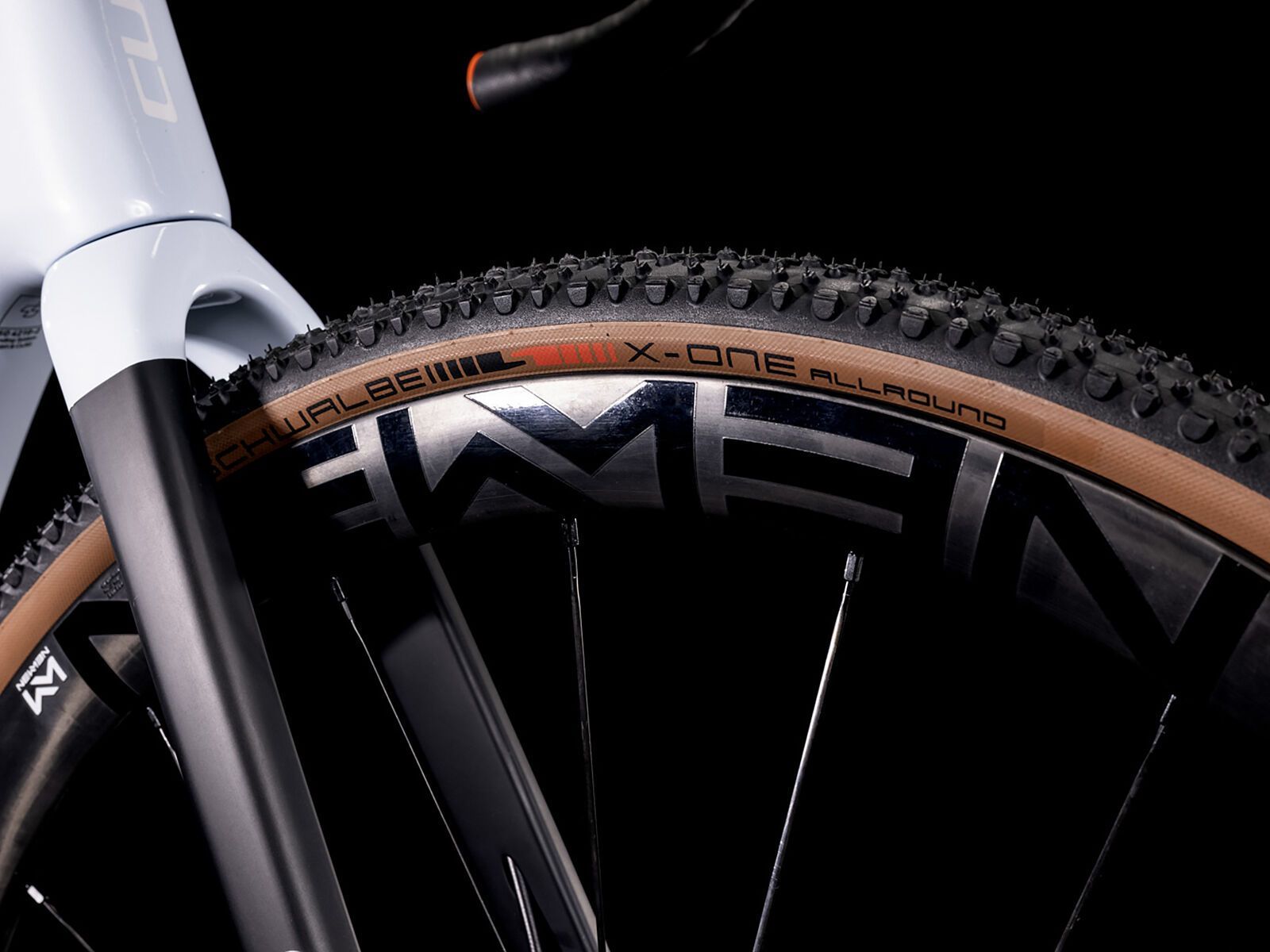 Cube Cross Race C:68X SLT, frostwhite´n´orange - Bild 6