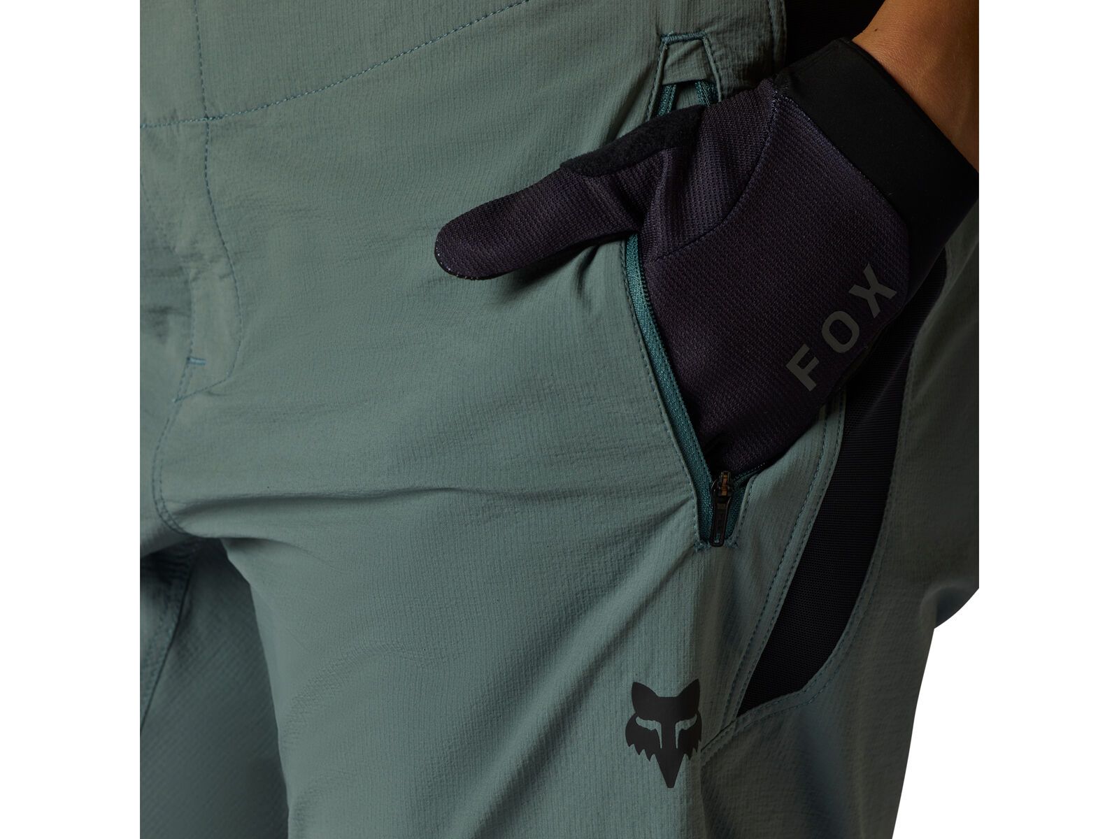 Fox Womens Ranger Short, sage - Bild 6