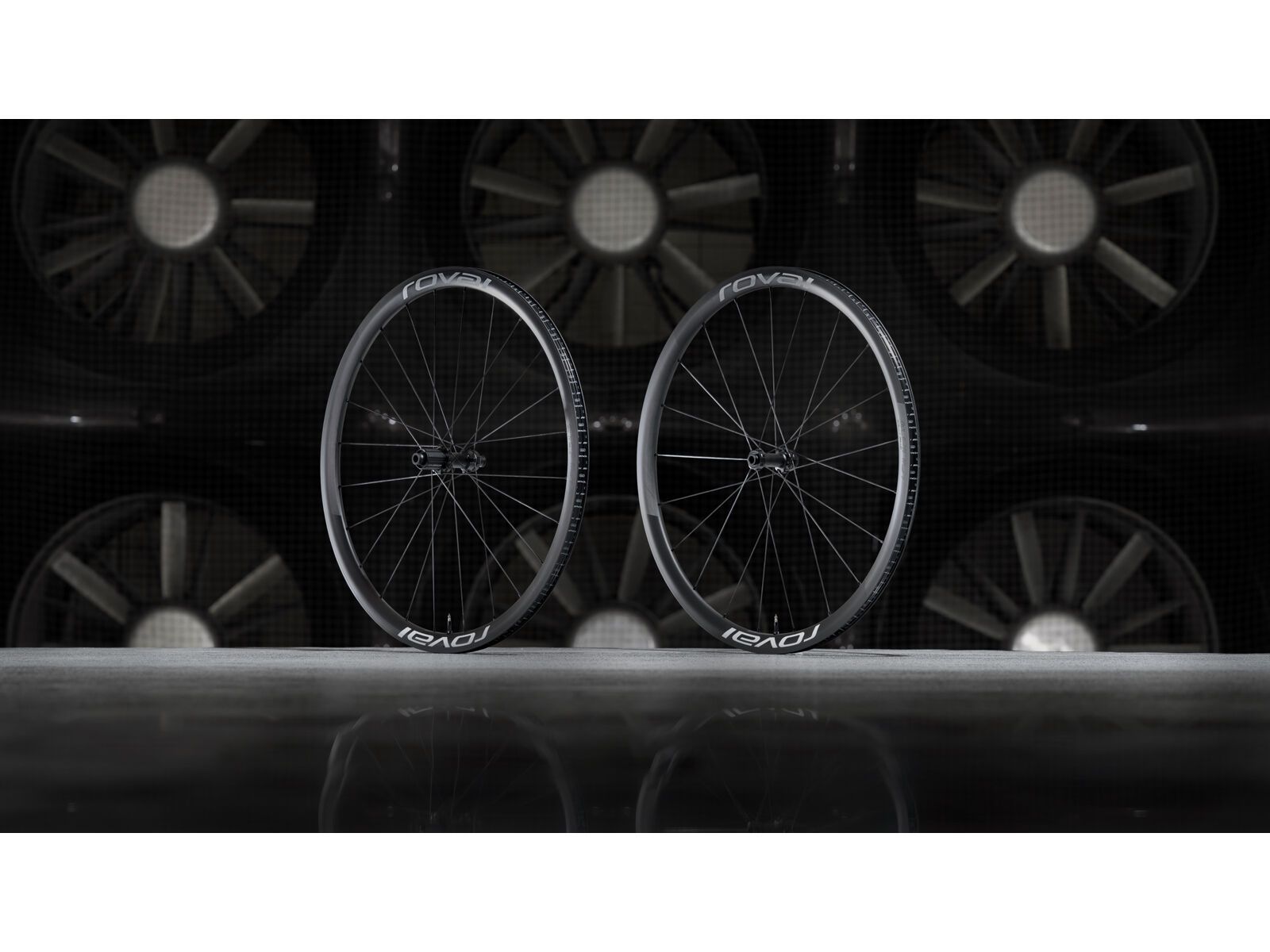 Specialized Roval Alpinist CLX II - 700C / 12x142 mm, satin carbon/gloss white - Bild 6