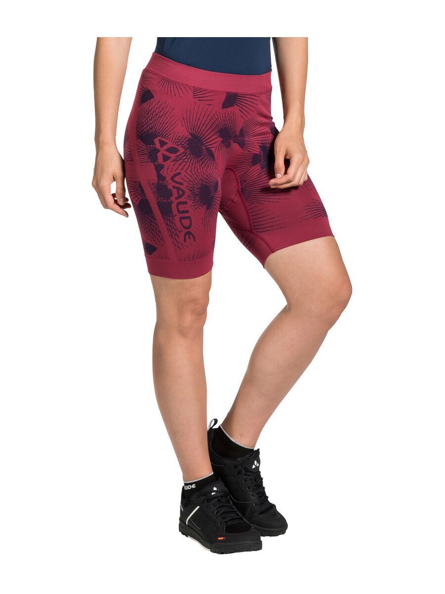 Vaude Women's SQlab LesSeam Shorts, crimson red - Bild 3