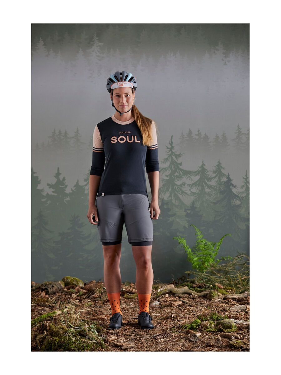 Maloja KastanieM., moonless - Bild 3