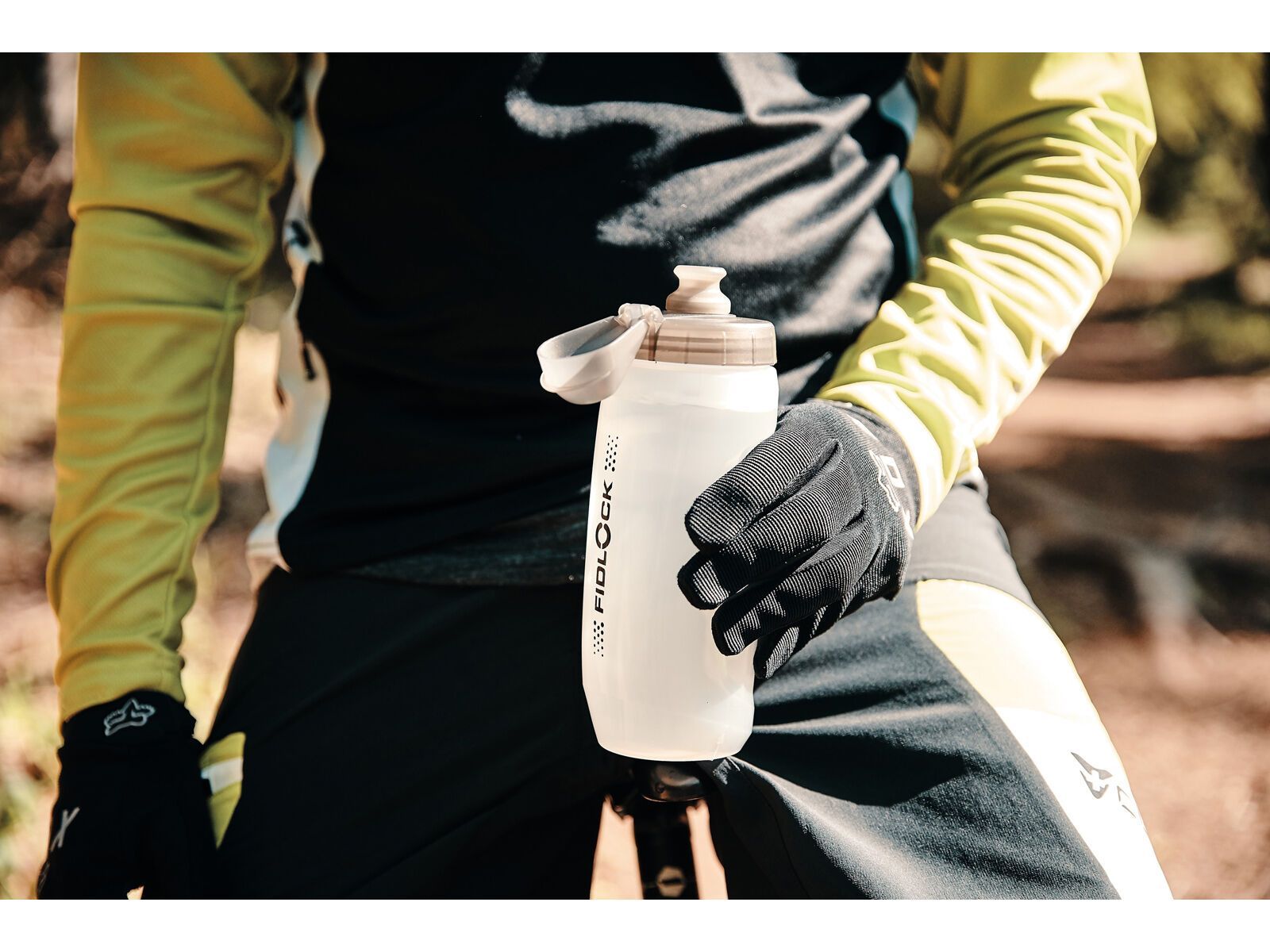 Fidlock Twist Bottle 590 + Bike Base, solid black - Bild 12