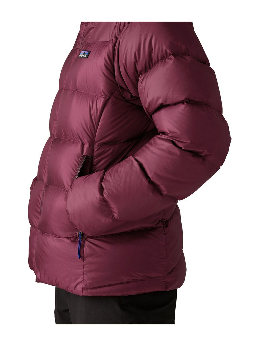 Patagonia Women's Fitz Roy Down Jacket, berry fig - Bild 3