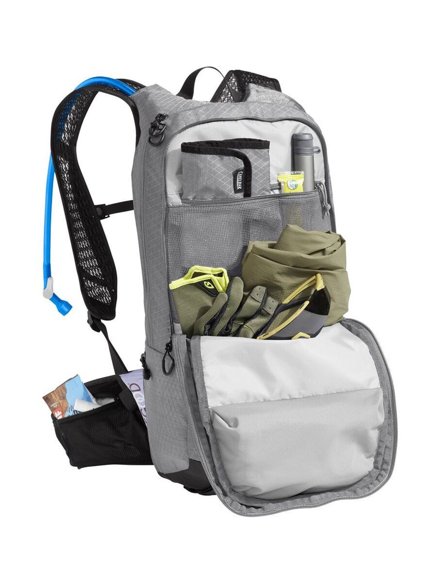 Camelbak H.A.W.G. Pro Trinkrucksack 20 L + 3 L Reservoir, gunmetal/black - Bild 11