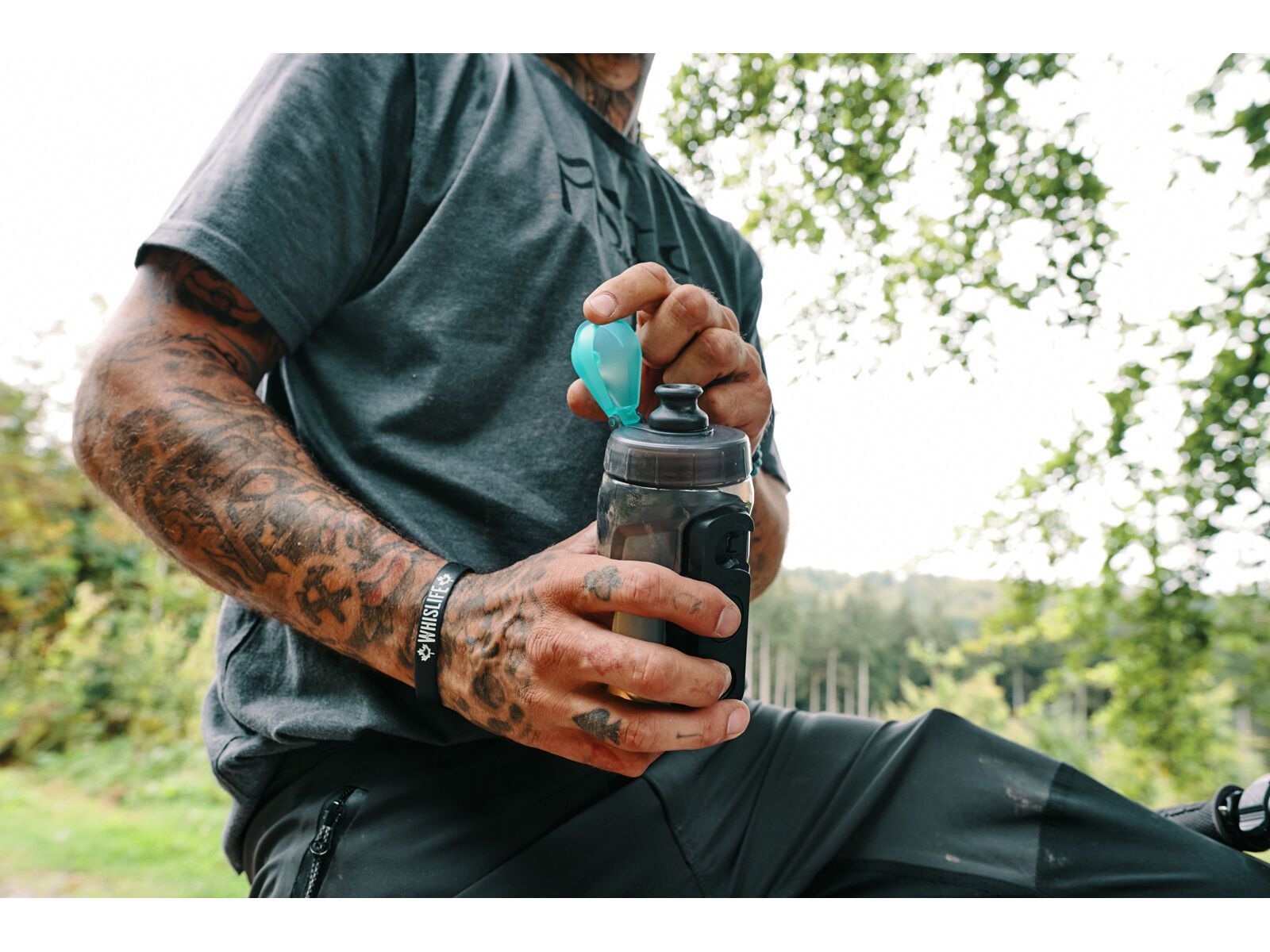 Fidlock Twist Replacement Bottle 450 Antibacterial, transparent black/light green - Bild 5