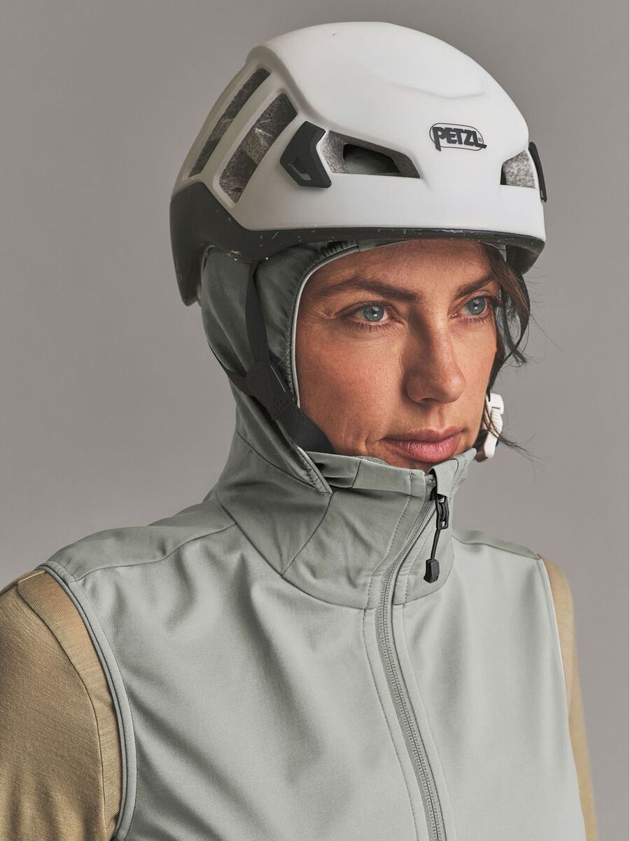 Ortovox Ortler Softshell Plus Vest W, green sage - Bild 8