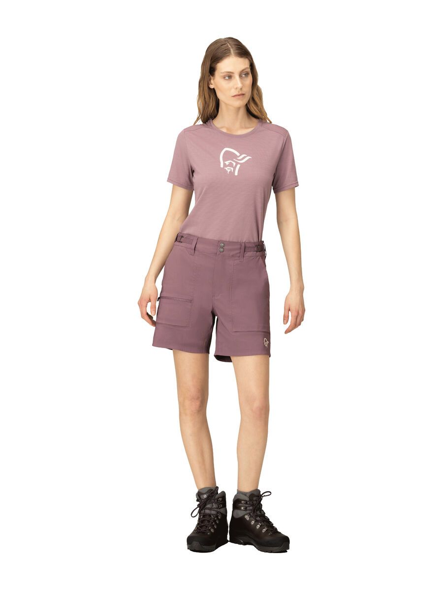 Norrona femund light cotton Shorts W's, grape shake - Bild 3