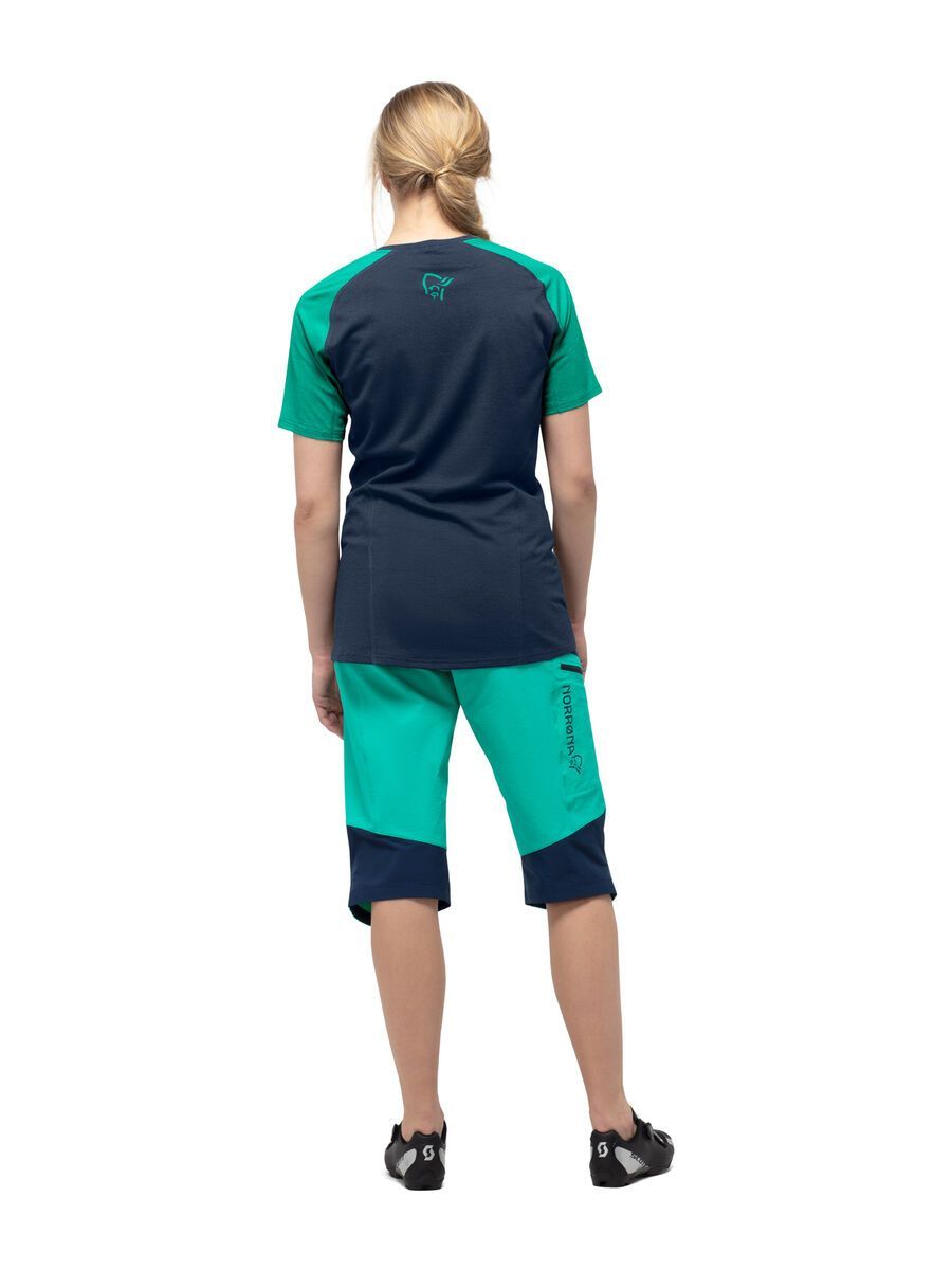 Norrona fjørå equaliser lightweight T-Shirt W's, arcadia/indigo night - Bild 4