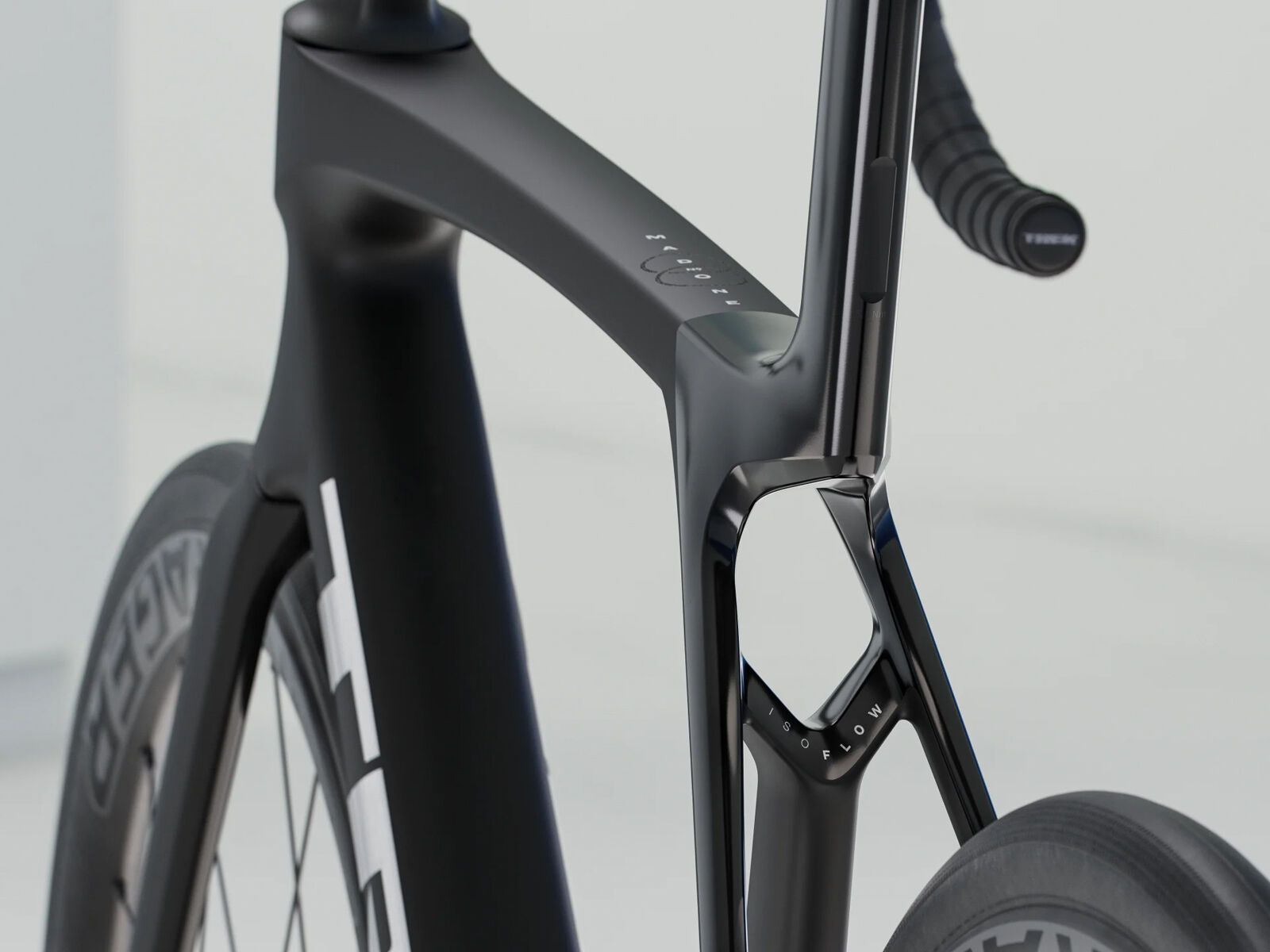 Trek Madone SL 6 Gen 8, matte dark web - Bild 4