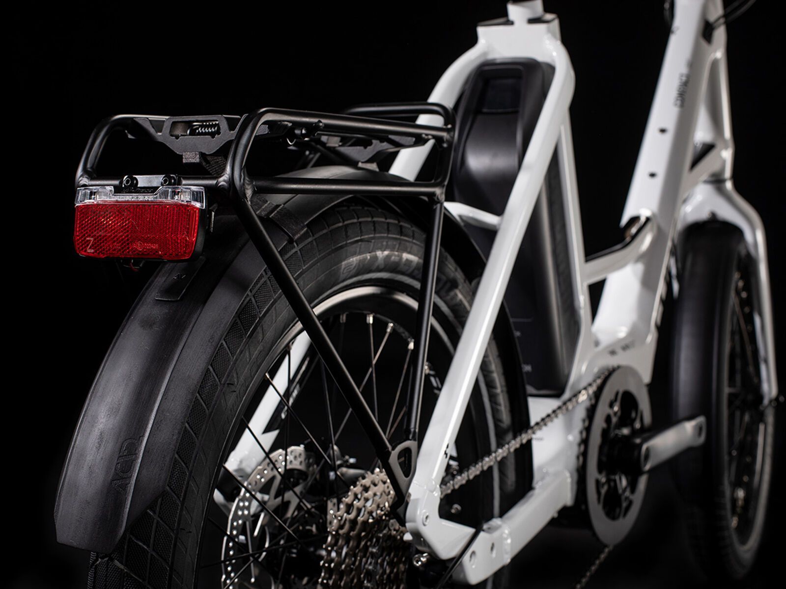 Cube Compact Sport Hybrid, white´n´black - Bild 5