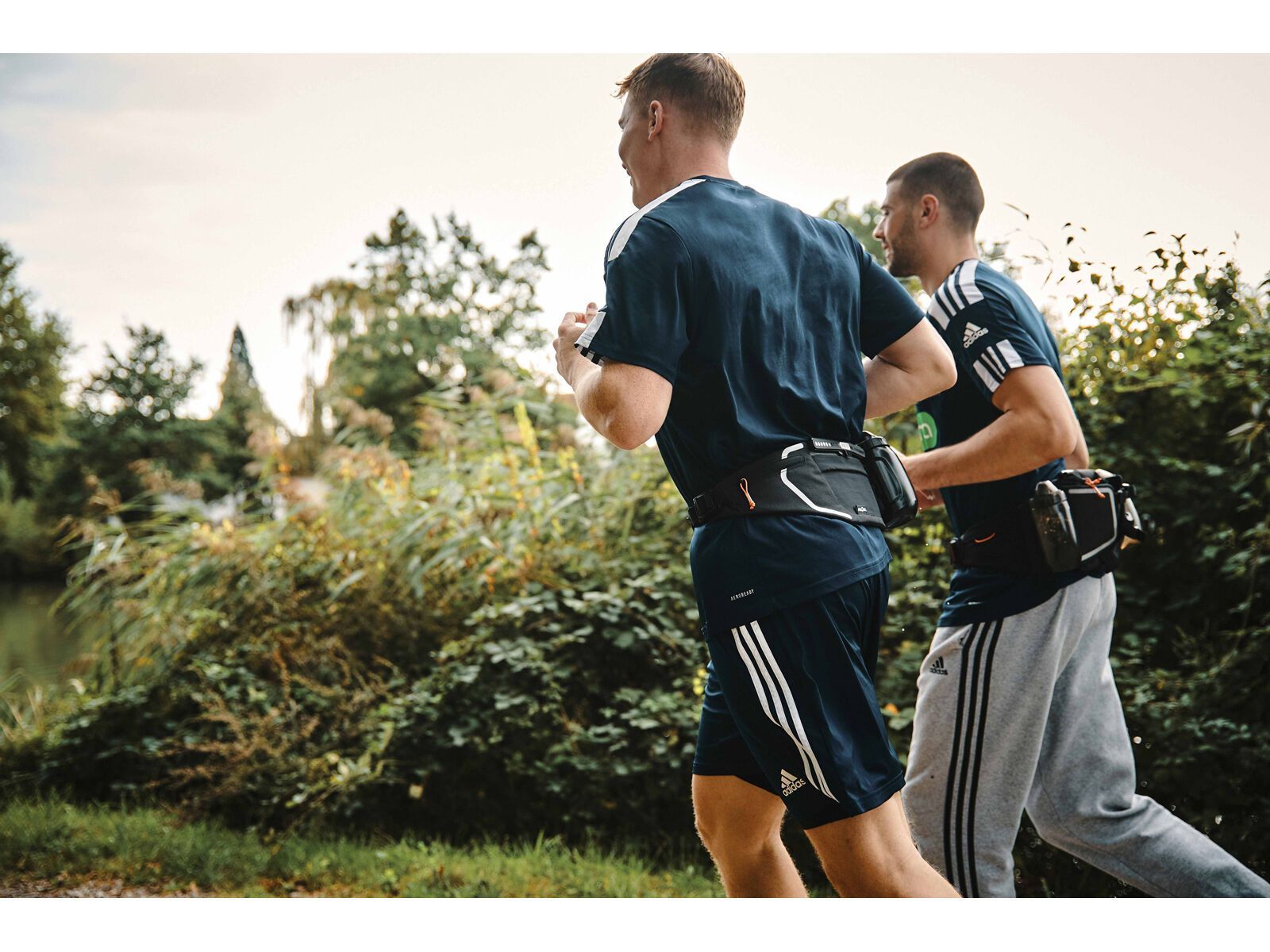 Fidlock Hip Belt Double + Bottle 450, black - Bild 16