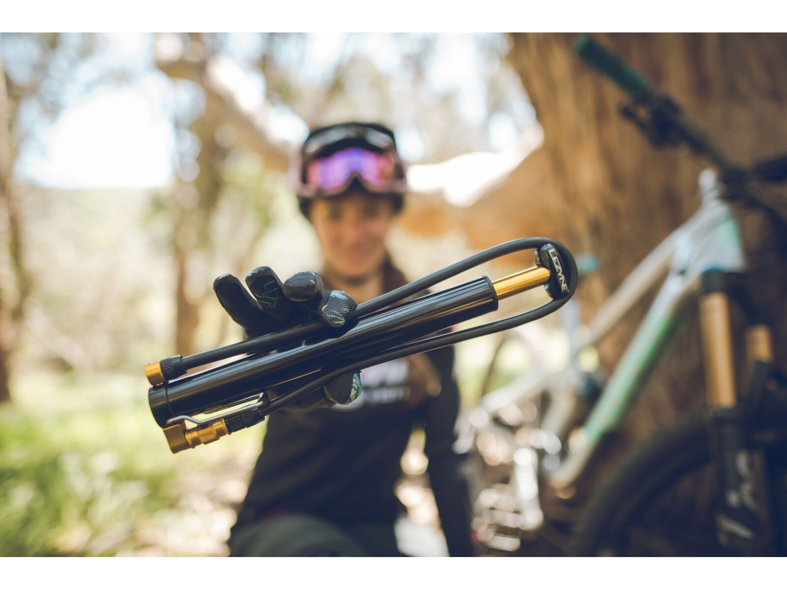 Lezyne Micro Floor Drive HV, black - Bild 4