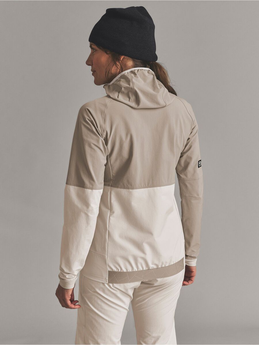 Ortovox Venet Softshell Pants W, white tea - Bild 6