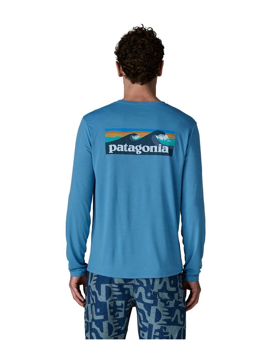 Patagonia Men's Long-Sleeved Capilene Cool Daily Shirt - Boardshort Logo, shore blue/light shore blue x-dye - Bild 5