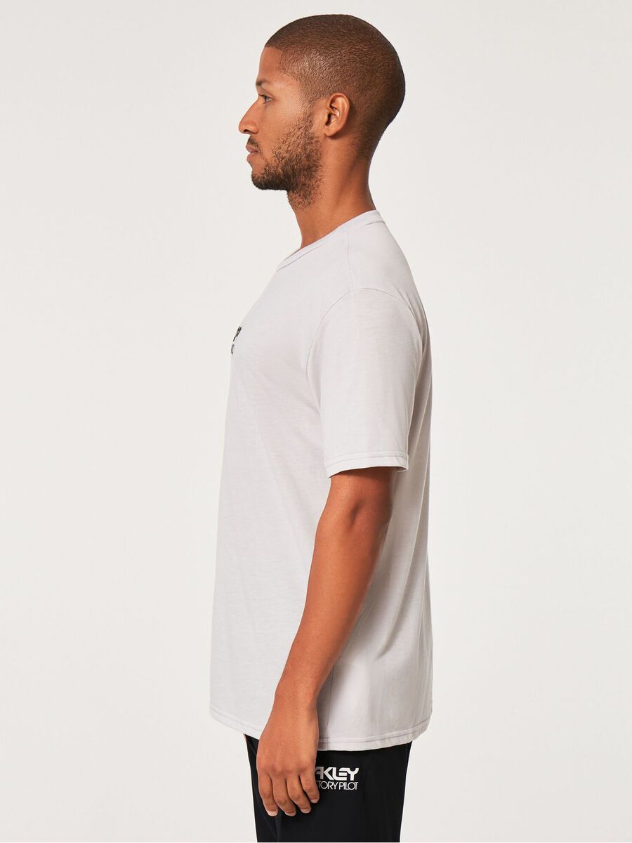 Oakley Factory Pilot SS Tee, lunar rock - Bild 4