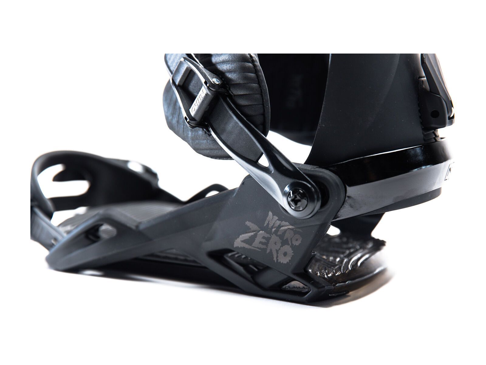 Nitro Zero, blackout - Bild 6