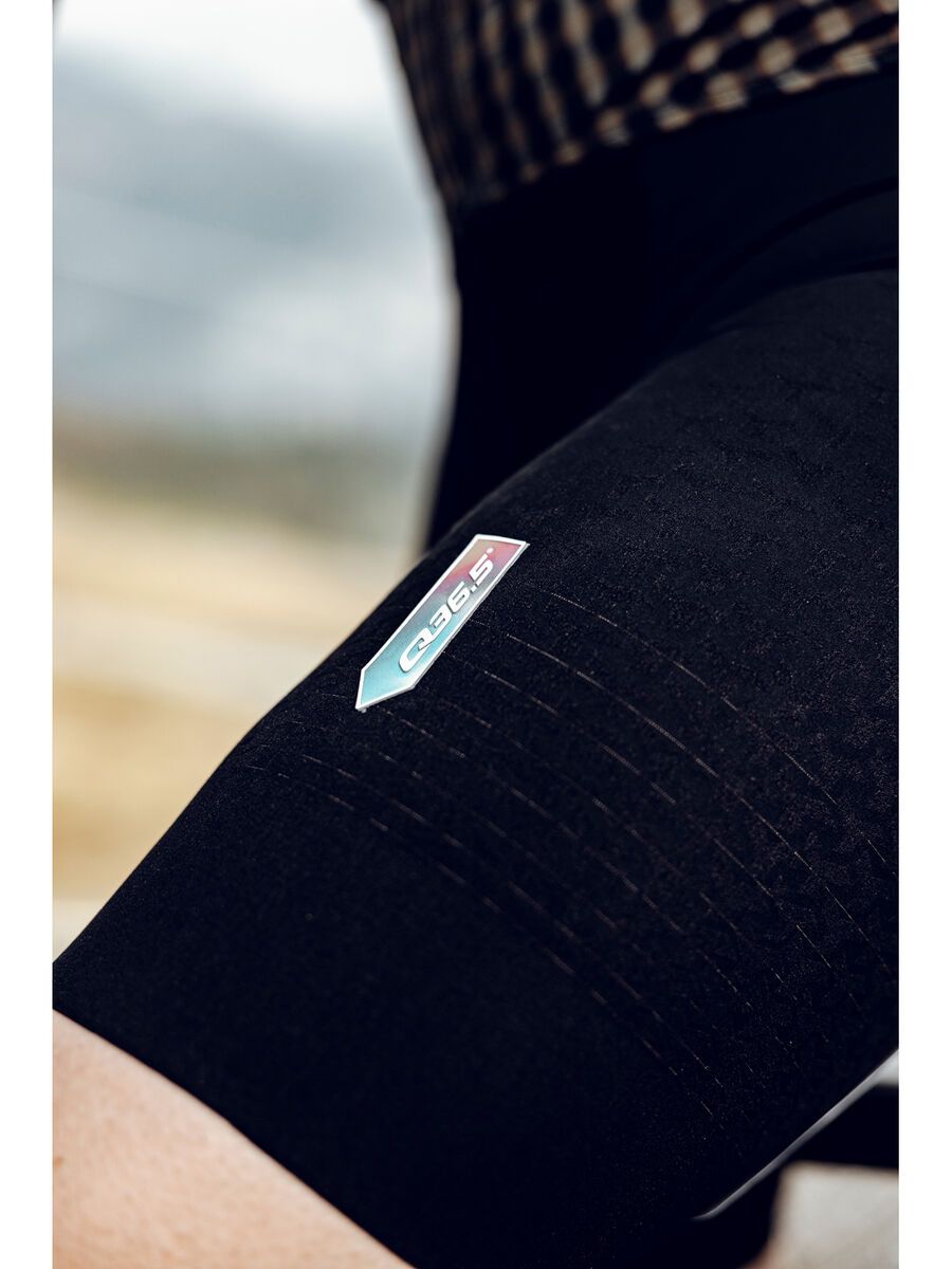 Q36.5 Clima Bib Shorts, black - Bild 6