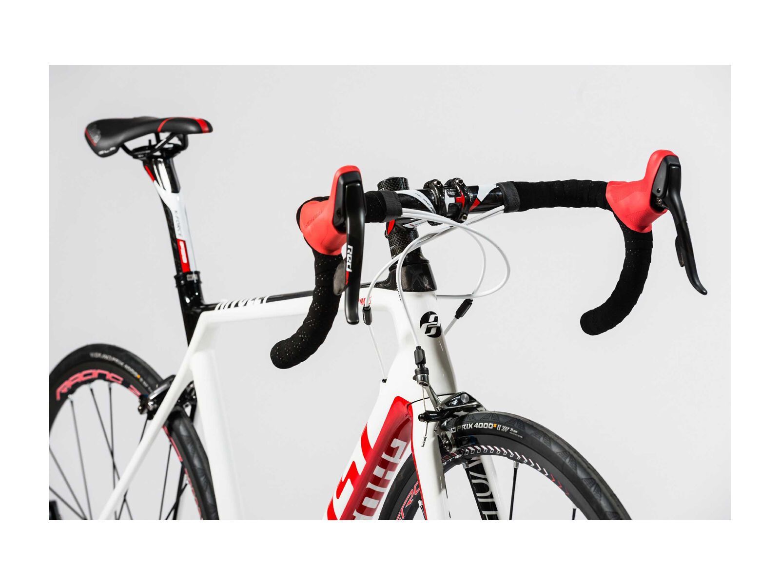 Ghost Nivolet 9 UC, star white/riot red/night black - Bild 2