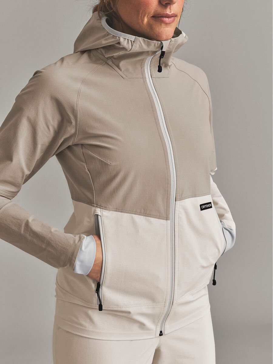 Ortovox Venet Softshell Hooded Jacket W, dark linen - Bild 5