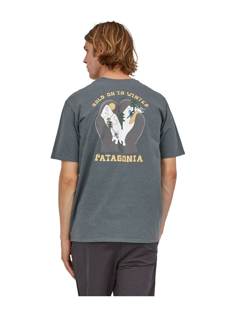 Patagonia Men's Hold On To Winter Responsibili-Tee, plume grey - Bild 3