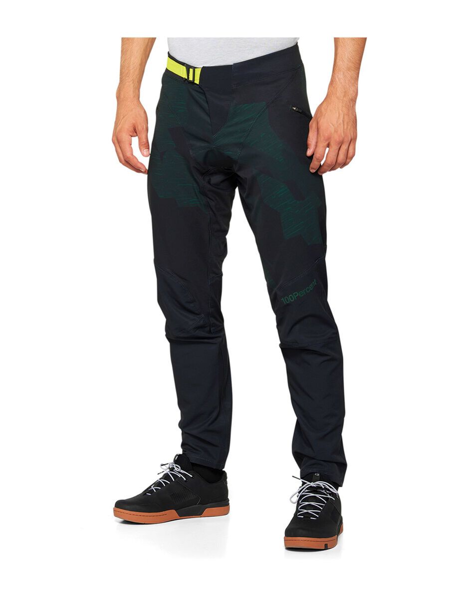 100% Airmatic LE Pant, black camo - Bild 1