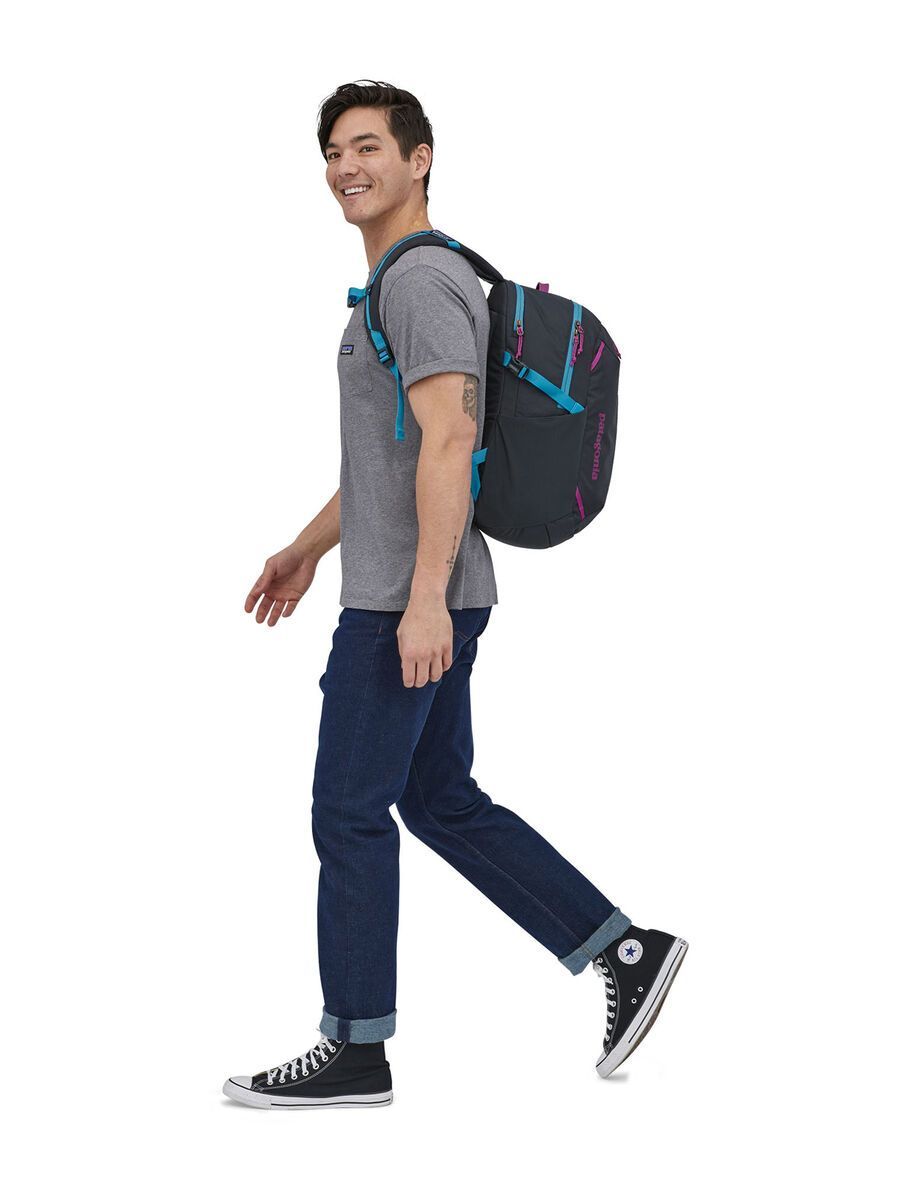 Patagonia Refugio Daypack 26L, pitch blue - Bild 4