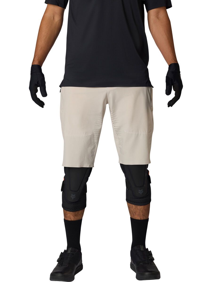 Fox Flexair Short, chalk - Bild 3