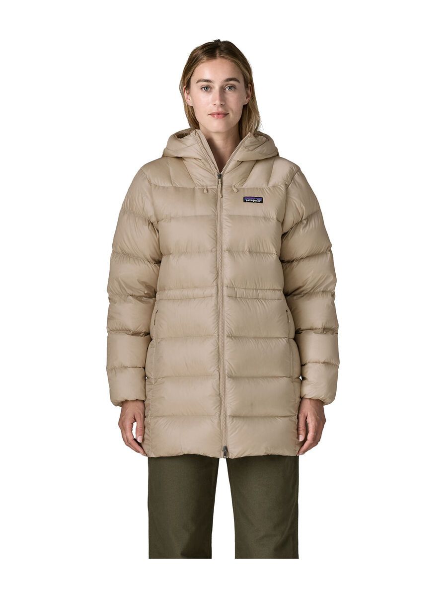 Patagonia Women's Fitz Roy Down Parka, pumice - Bild 2