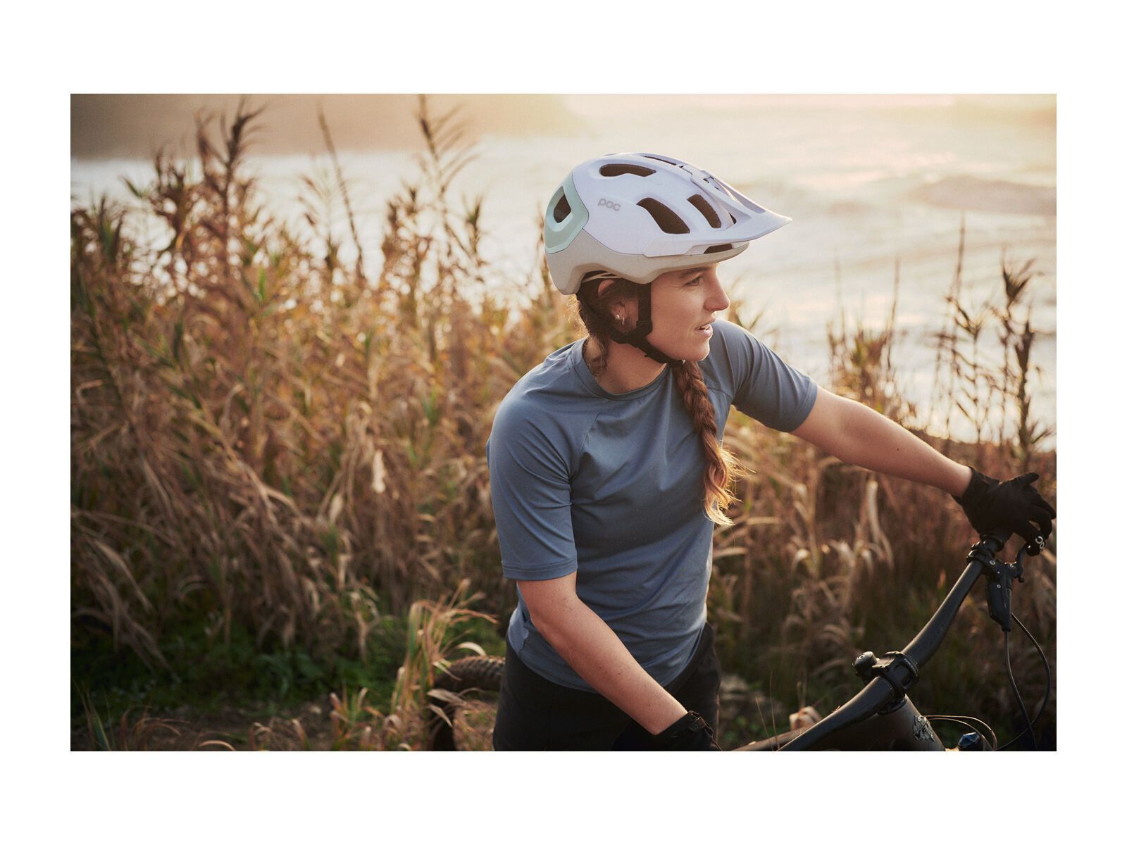 POC Axion SPIN, hydrogen white/apophyllite green matt - Bild 6