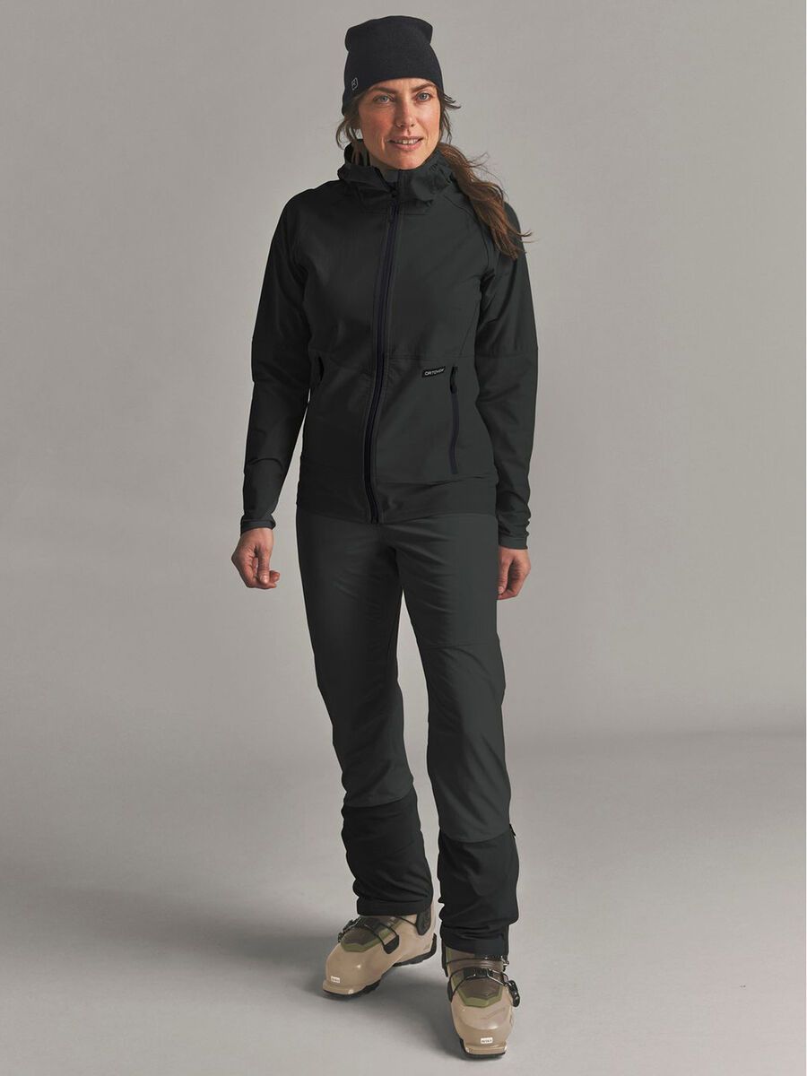 Ortovox Venet Softshell Hooded Jacket W, black raven - Bild 3