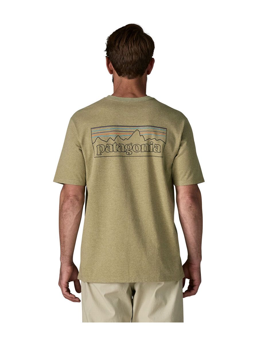 Patagonia Men's P-6 Logo Responsibili-Tee P-6 Outline, gumtree green - Bild 5