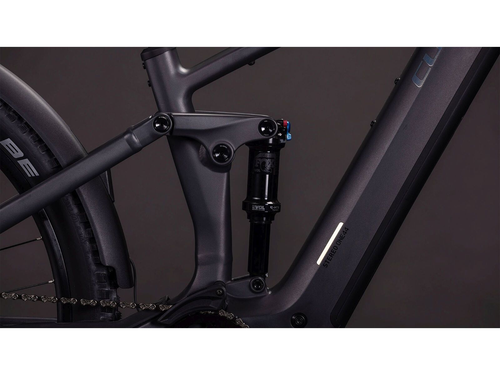 Cube Stereo Hybrid One44 EXC 800 FE 27.5, irongrey´n´chrome - Bild 5