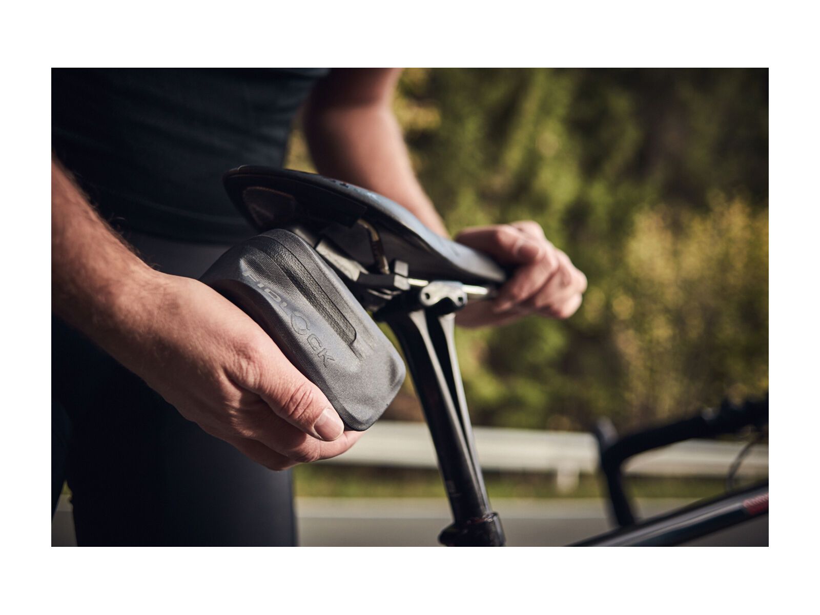 Fidlock Push Saddle Bag 400 + Saddle Base, black - Bild 4