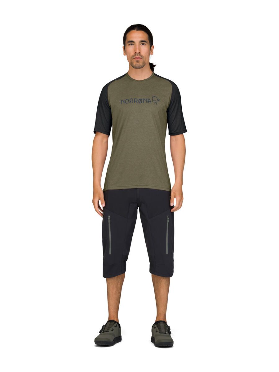Norrona fjørå equaliser lightweight T-Shirt M's, olive night - Bild 3