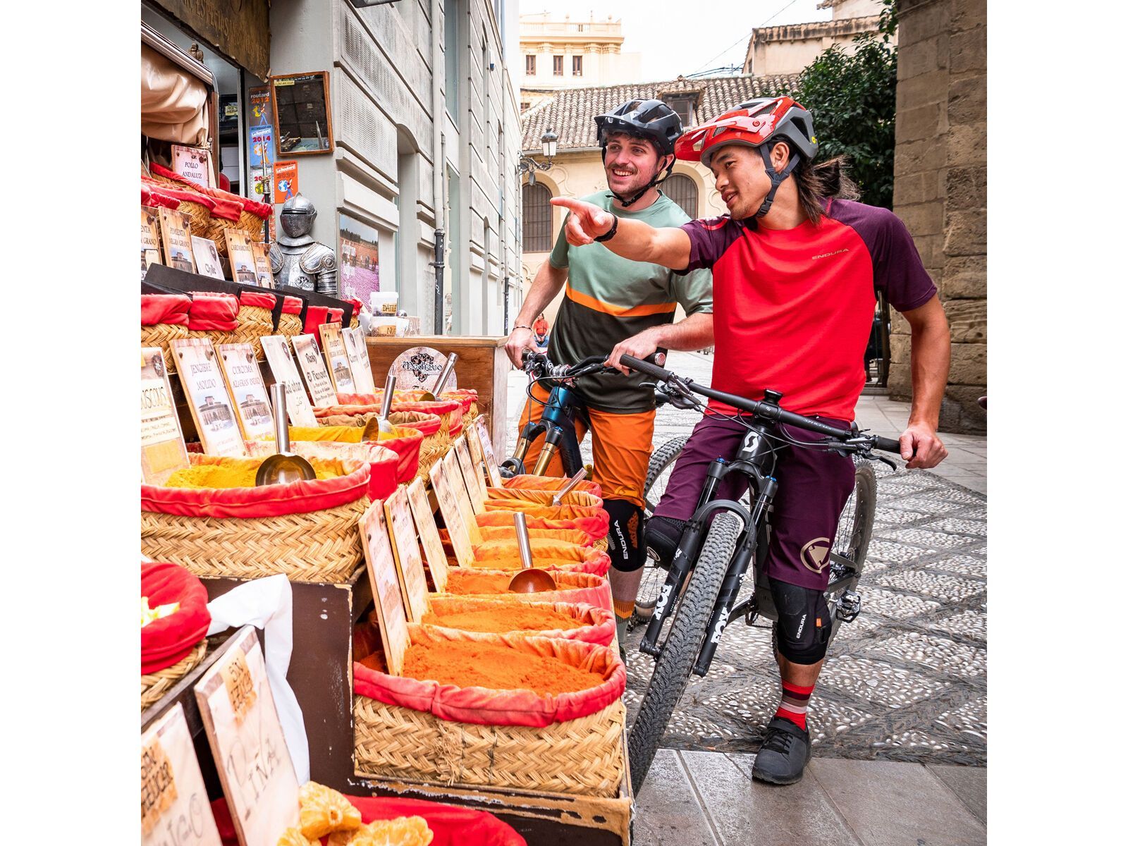 Endura SingleTrack Kurzarmtrikot, granatapfel - Bild 11