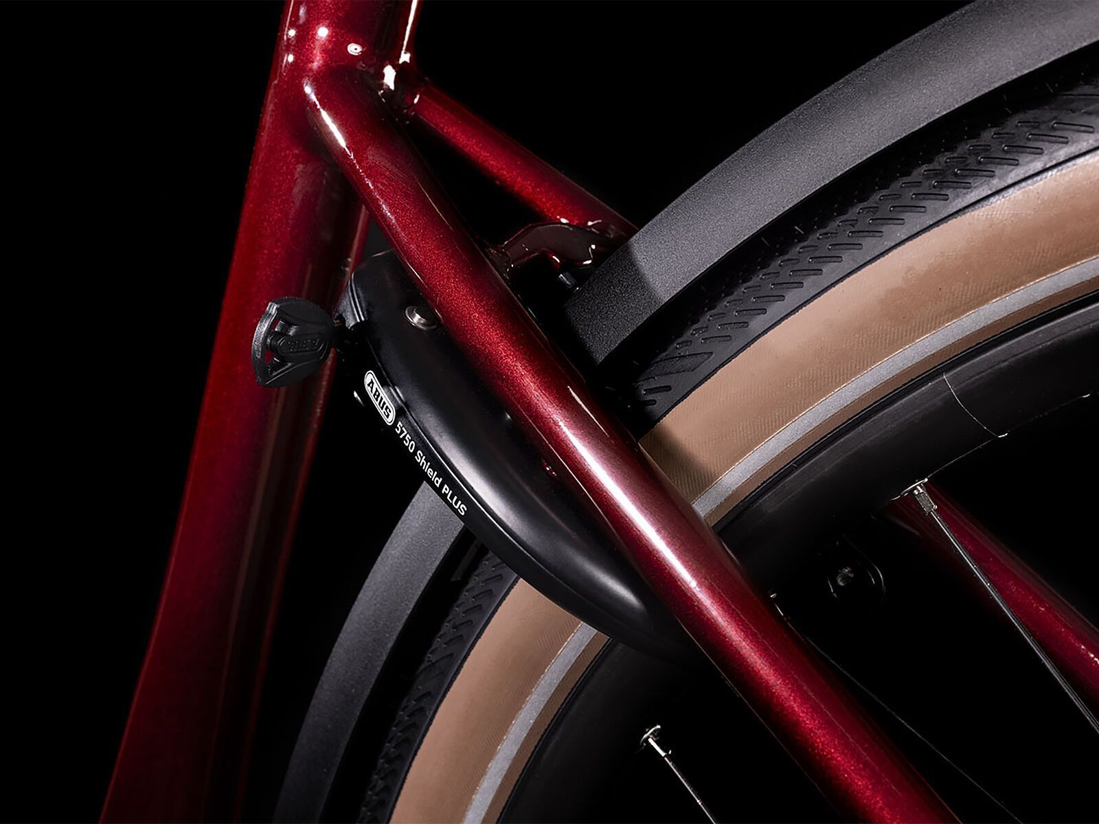 Cube Supreme RT Hybrid Pro 625, red´n´black - Bild 3