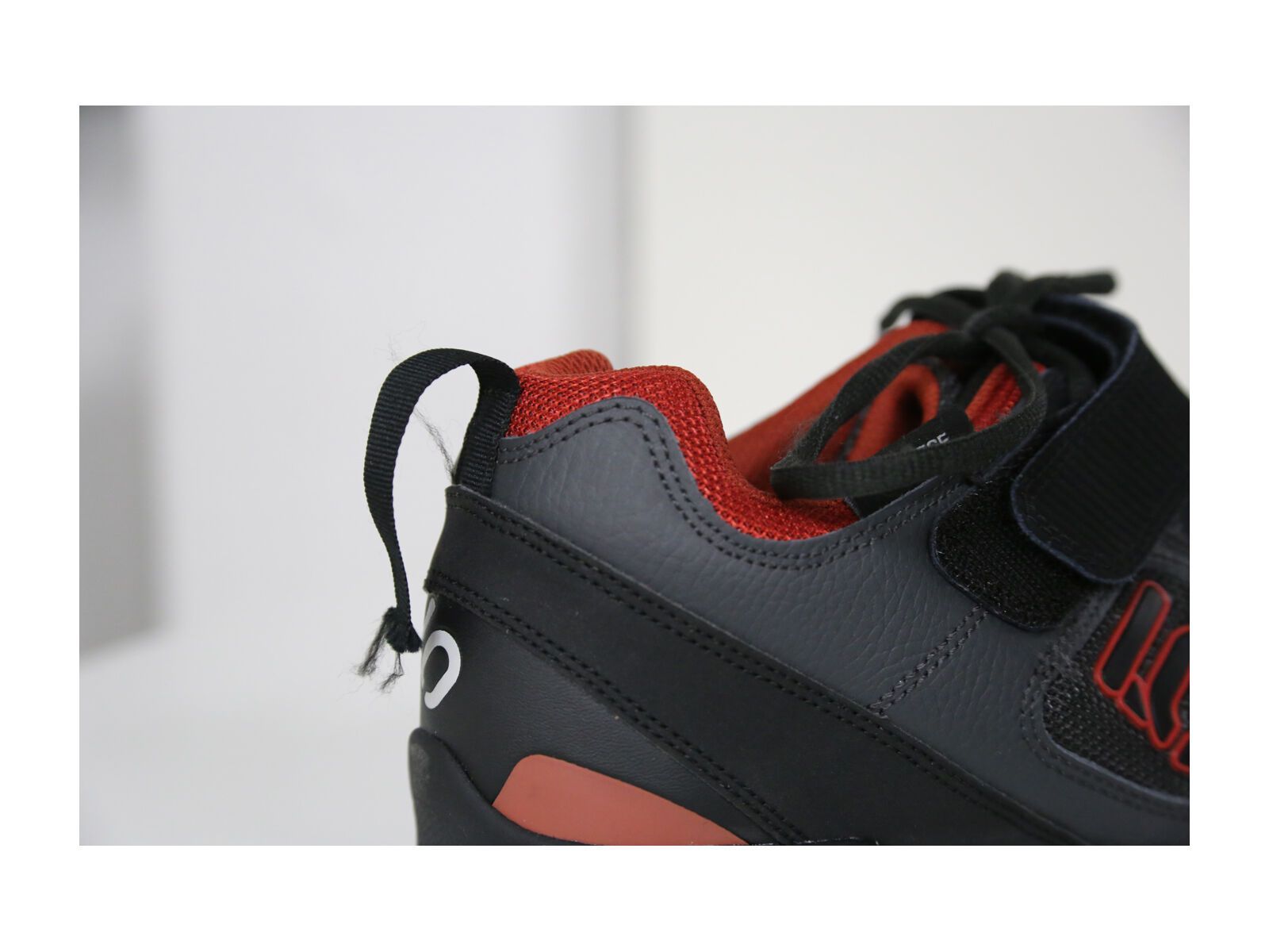 *** 2. Wahl *** Five Ten Maltese Falcon, Raven's Eye Grey - Radschuhe | Größe EU 44,5 - Bild 2