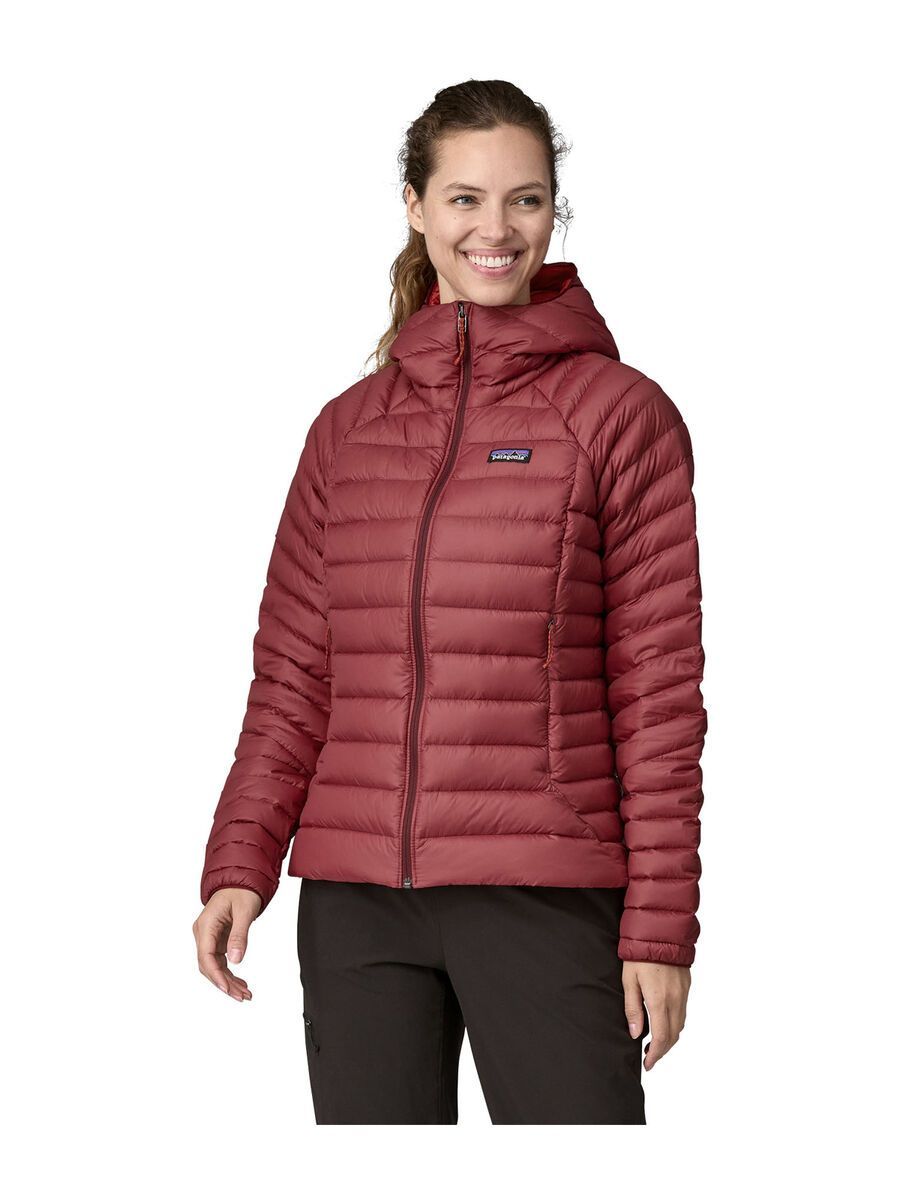 Patagonia Women's Down Sweater Hoody, oxide red - Bild 1